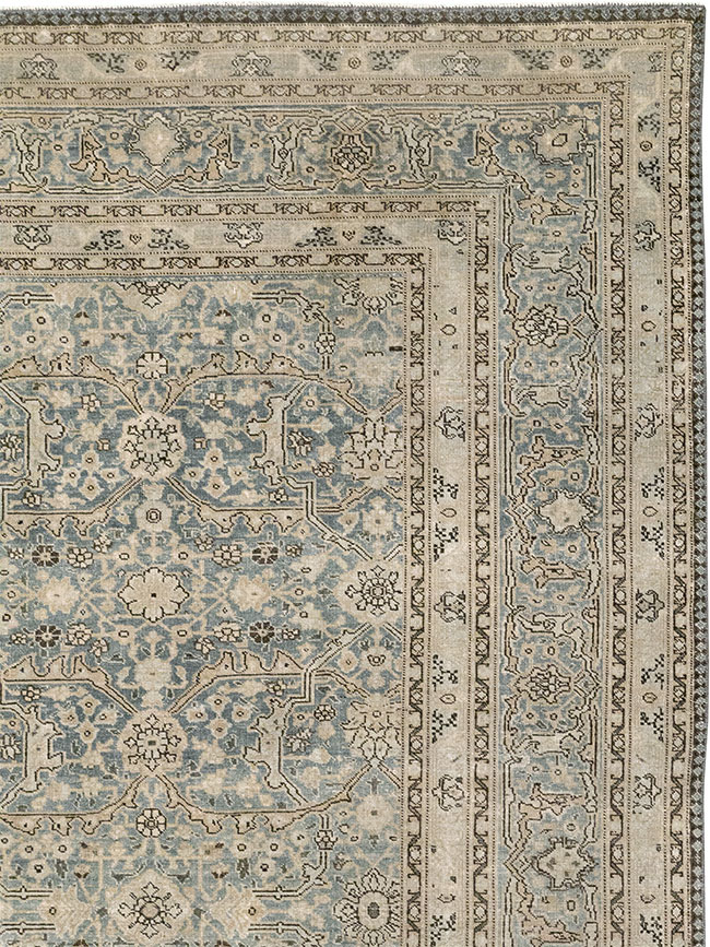 Antique Persian Tabriz Gallery Carpet, No.33201 - Gsblank