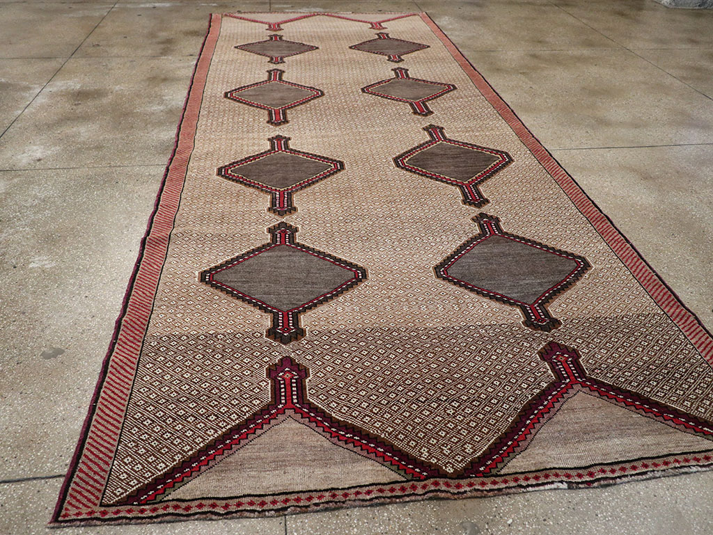 Vintage Turkish Anatolian Wide Gallery Runner, No.33204 - Gsblank