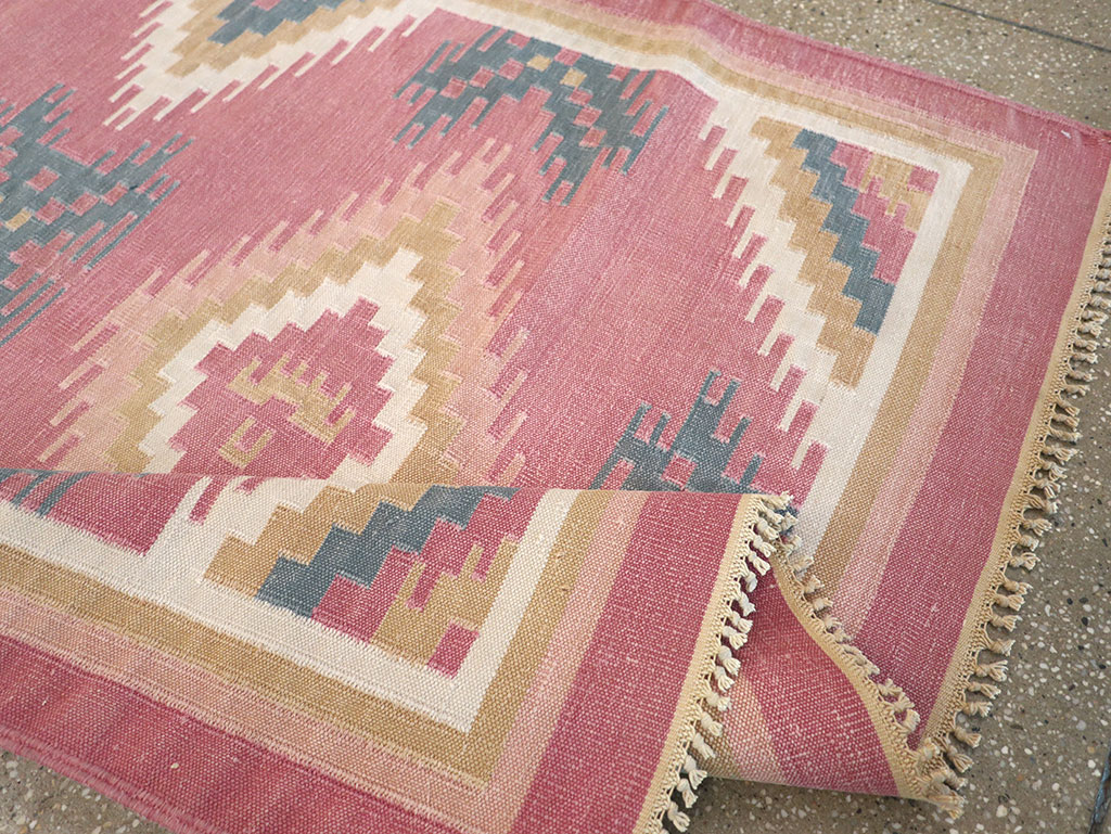 Vintage Indian Flatweave Dhurrie Accent Rug, No.33207 - Gsblank