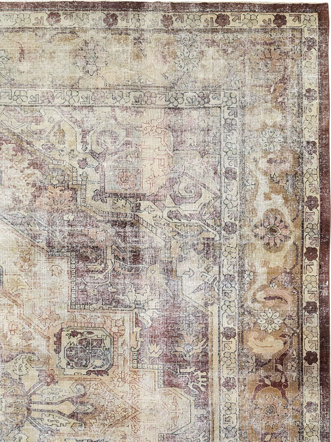 Antique Indian Agra Room Size Carpet, No.33211 - Gsblank