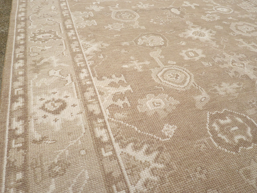 Modern Turkish Oushak Accent Carpet, No.33213 - Gsblank