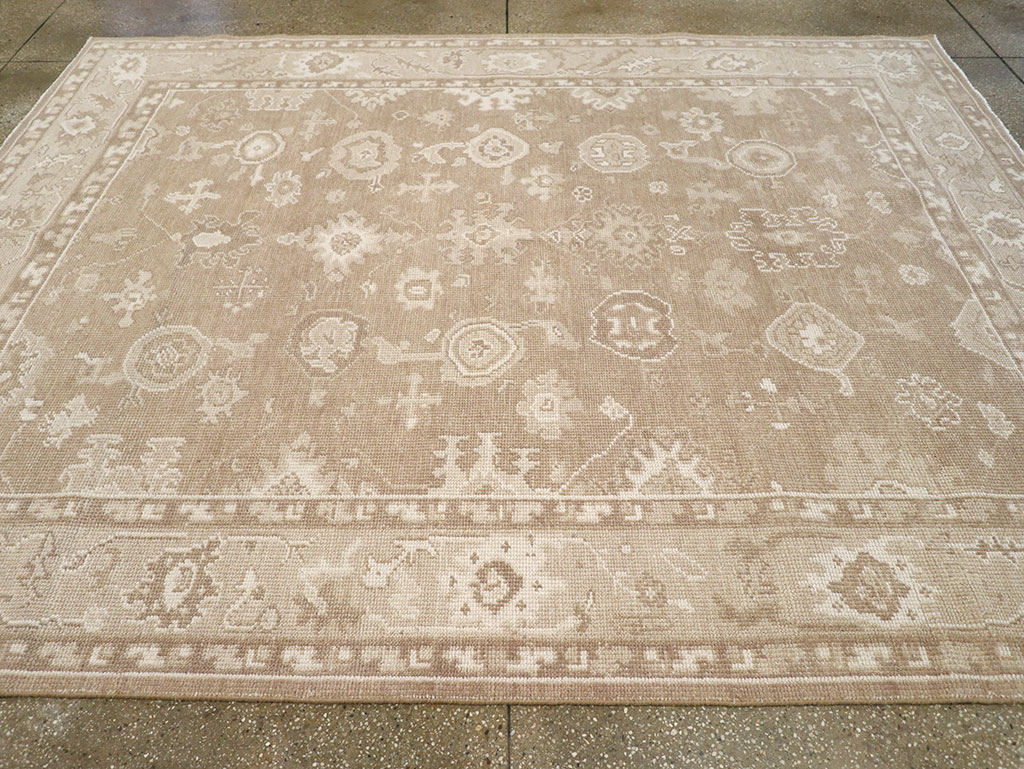 Modern Turkish Oushak Accent Carpet, No.33213 - Gsblank