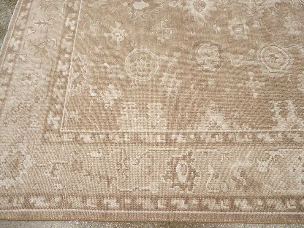 Modern Turkish Oushak Accent Carpet, No.33213 - Gsblank