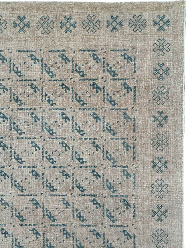Vintage Turkish Anatolian Room Size Carpet, No.33238 - Gsblank