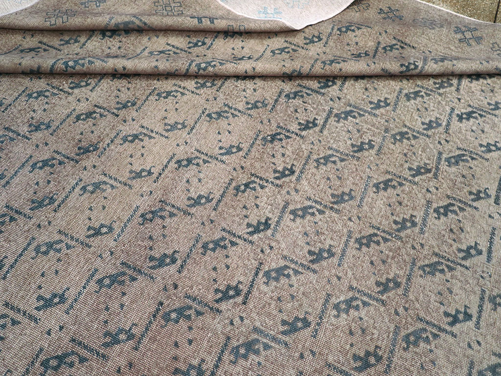 Vintage Turkish Anatolian Room Size Carpet, No.33238 - Gsblank