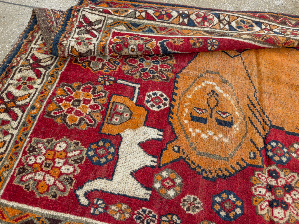 Antique Persian Pictorial Gabbeh Rug, No.33247 - Gsblank