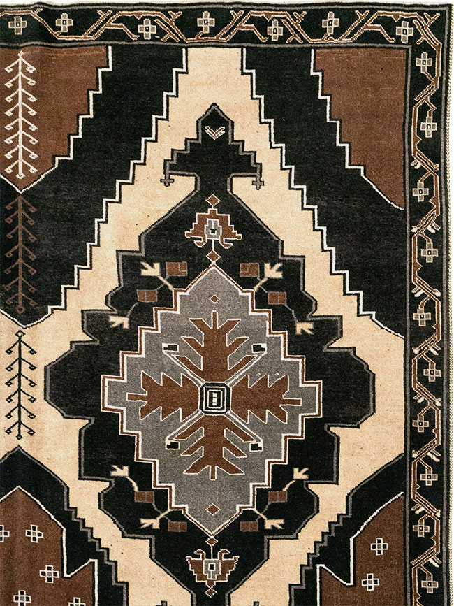 Vintage Turkish Anatolian Large Room Size Carpet, No.33255 - Gsblank