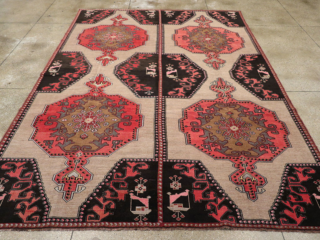 Vintage Turkish Anatolian Room Size Carpet, No.33256 - Gsblank