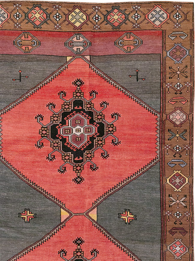 Vintage Turkish Anatolian Room Size Carpet, No.33257 - Gsblank