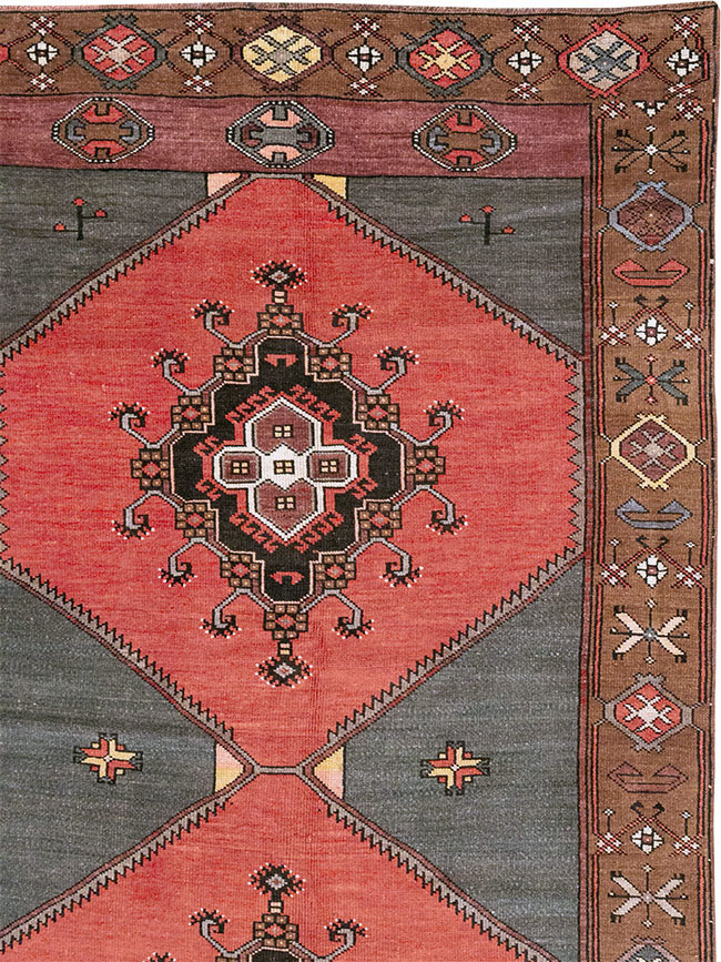 Vintage Turkish Anatolian Room Size Carpet, No.33257 - Gsblank