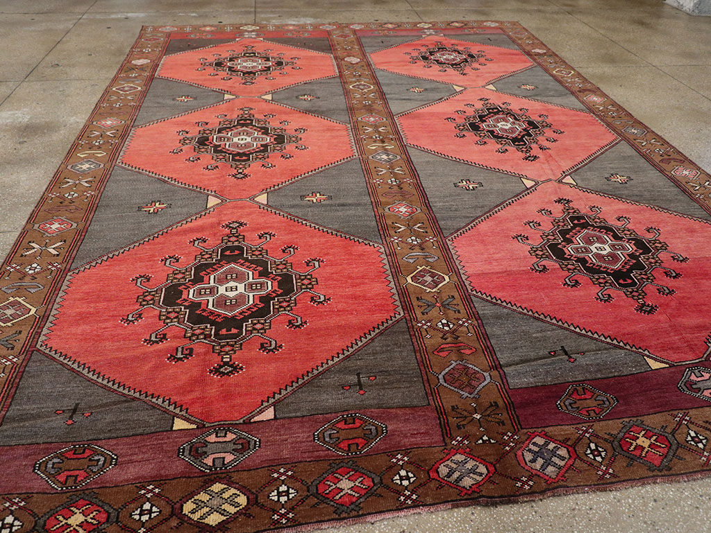 Vintage Turkish Anatolian Room Size Carpet, No.33257 - Gsblank