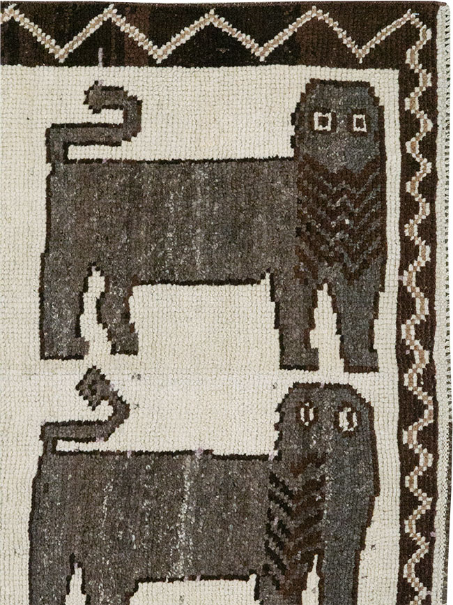 Vintage Turkish Anatolian Pictorial Runner, No.33266 - Gsblank