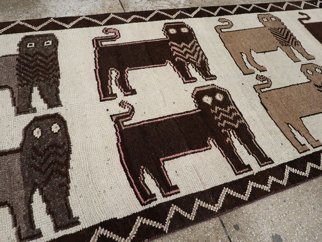 Vintage Turkish Anatolian Pictorial Runner, No.33266 - Gsblank