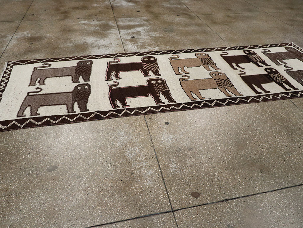 Vintage Turkish Anatolian Pictorial Runner, No.33266 - Gsblank