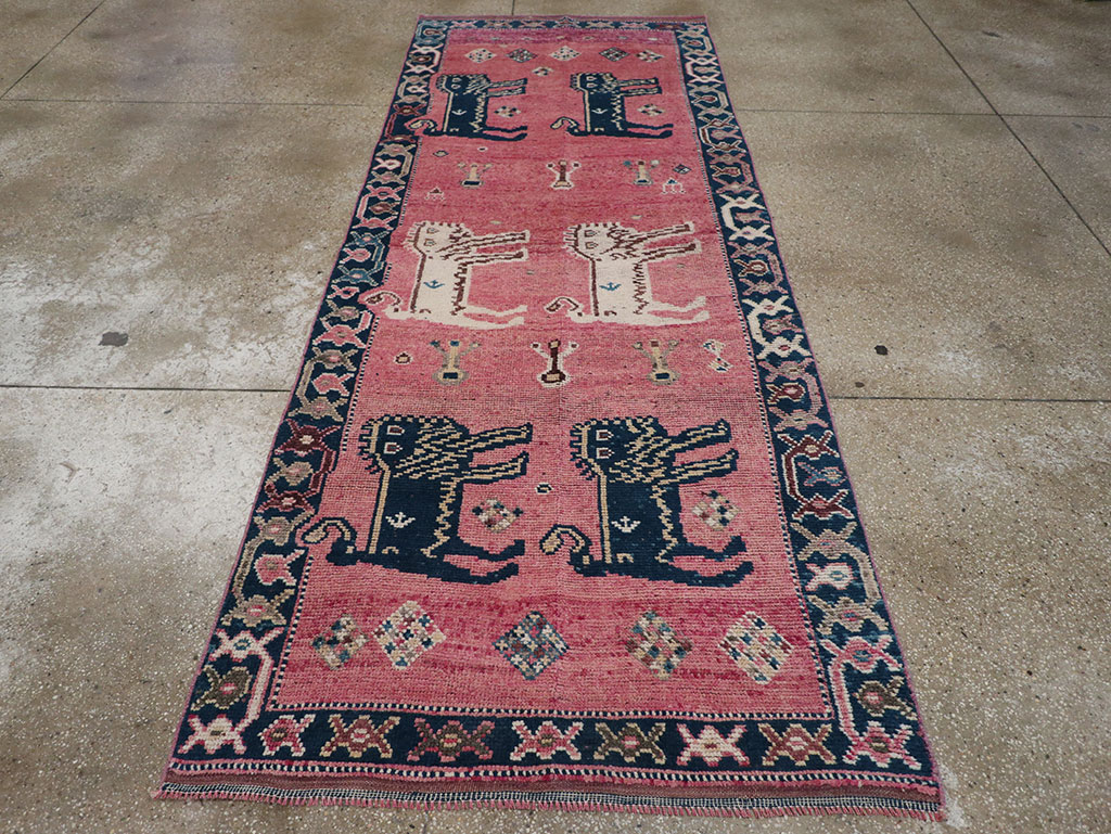 Vintage Turkish Anatolian Pictorial Runner, No.33267 - Gsblank