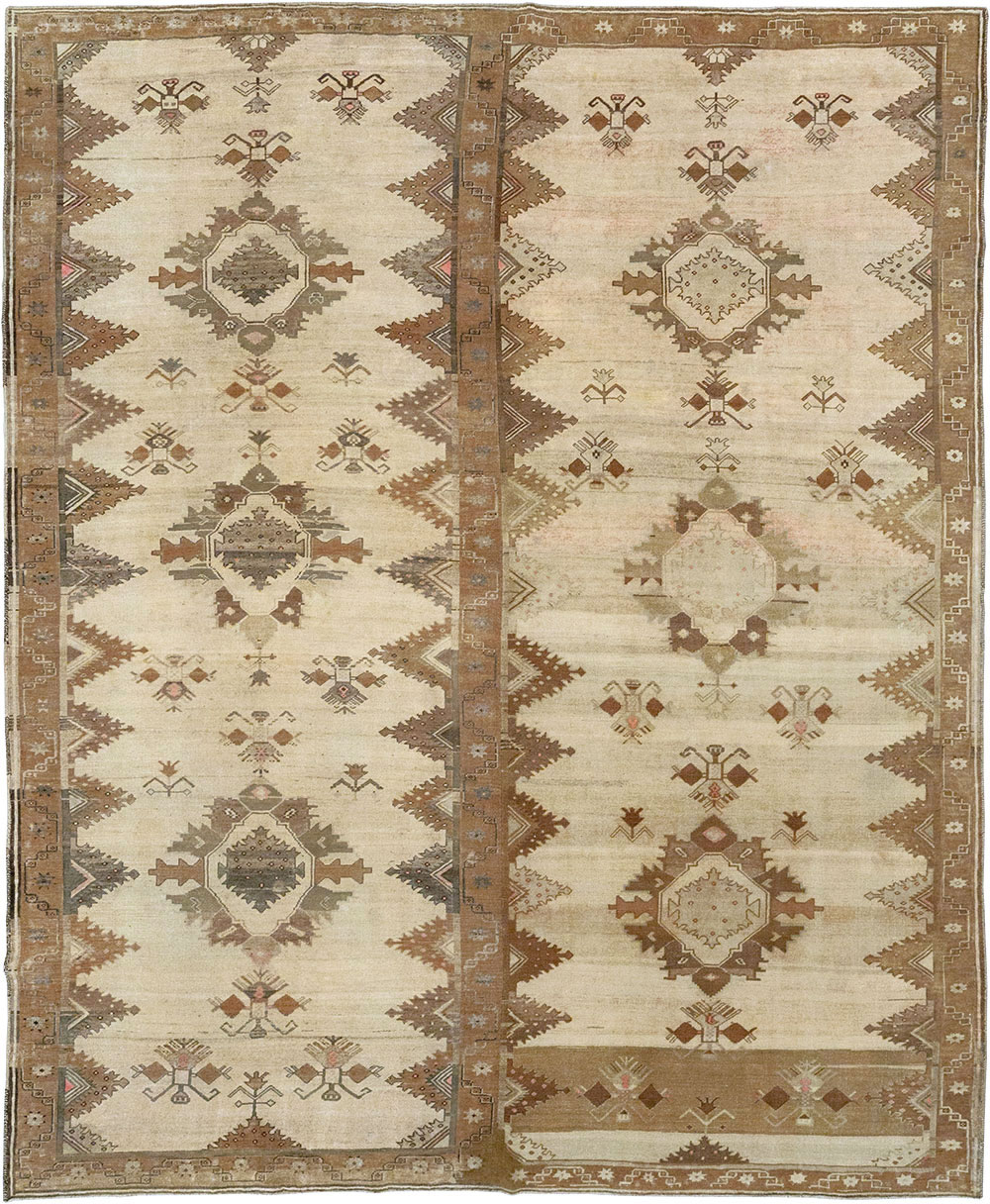 Vintage Turkish Anatolian Room Size Carpet, No.33273 - Gsblank