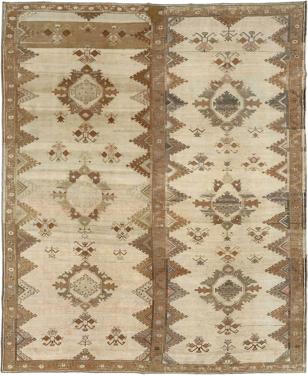 Vintage Turkish Anatolian Room Size Carpet, No.33273 - Gsblank
