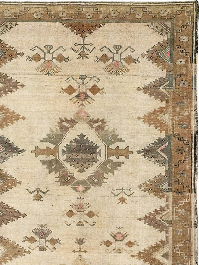 Vintage Turkish Anatolian Room Size Carpet, No.33273 - Gsblank