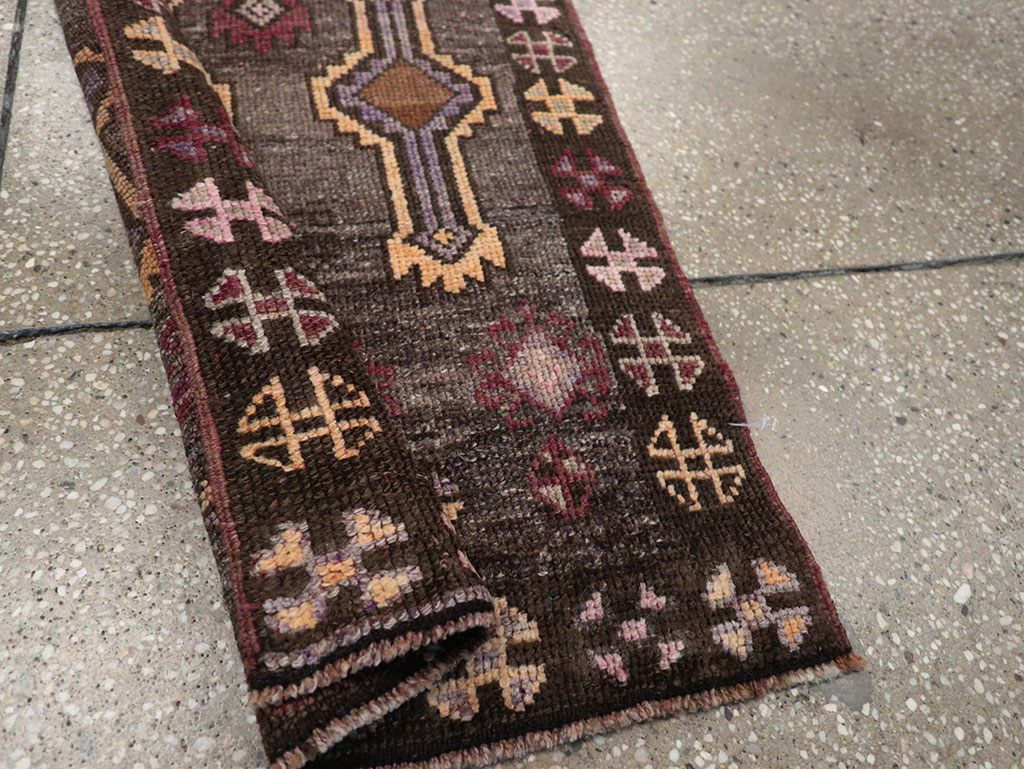 Vintage Turkish Anatolian Runner, No.33274 - Gsblank