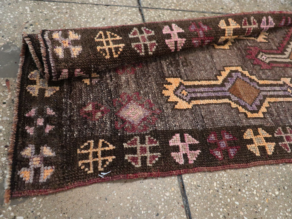 Vintage Turkish Anatolian Runner, No.33274 - Gsblank