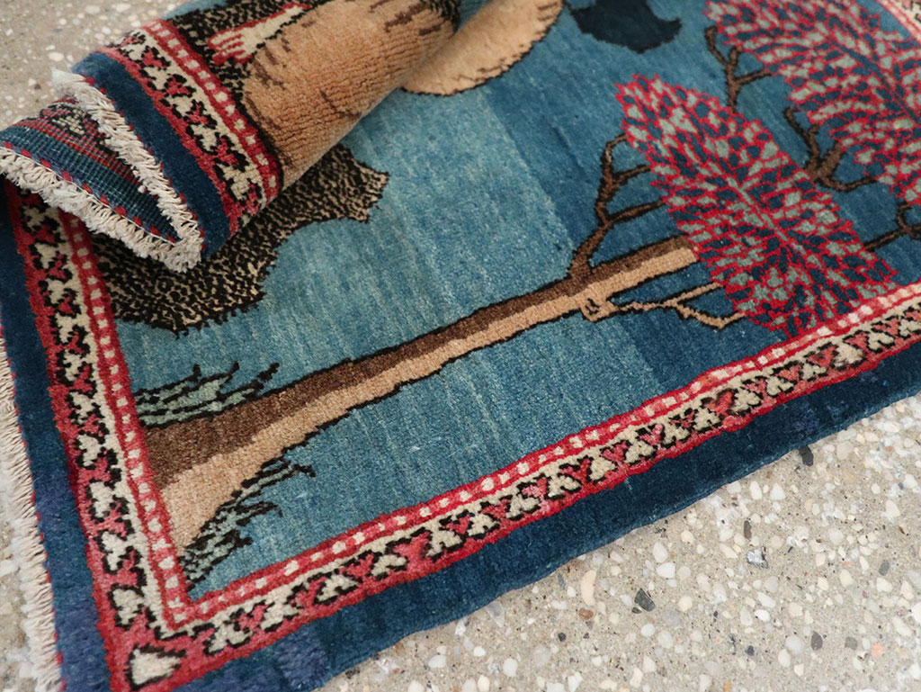 Antique Persian Kashan Pictorial Rug, No.33280 - Gsblank