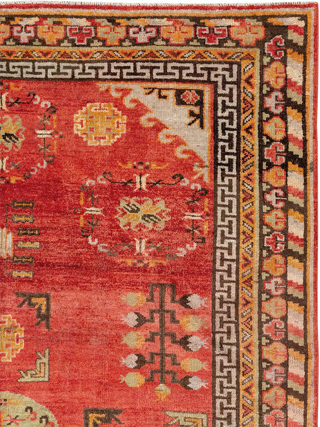 Antique East Turkestan Khotan Accent Rug, No.33282 - Gsblank