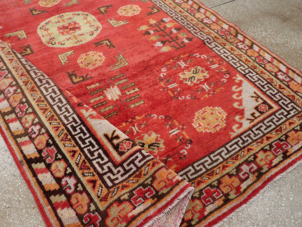 Antique East Turkestan Khotan Accent Rug, No.33282 - Gsblank