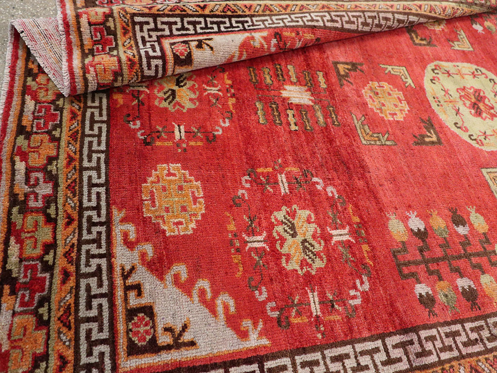 Antique East Turkestan Khotan Accent Rug, No.33282 - Gsblank