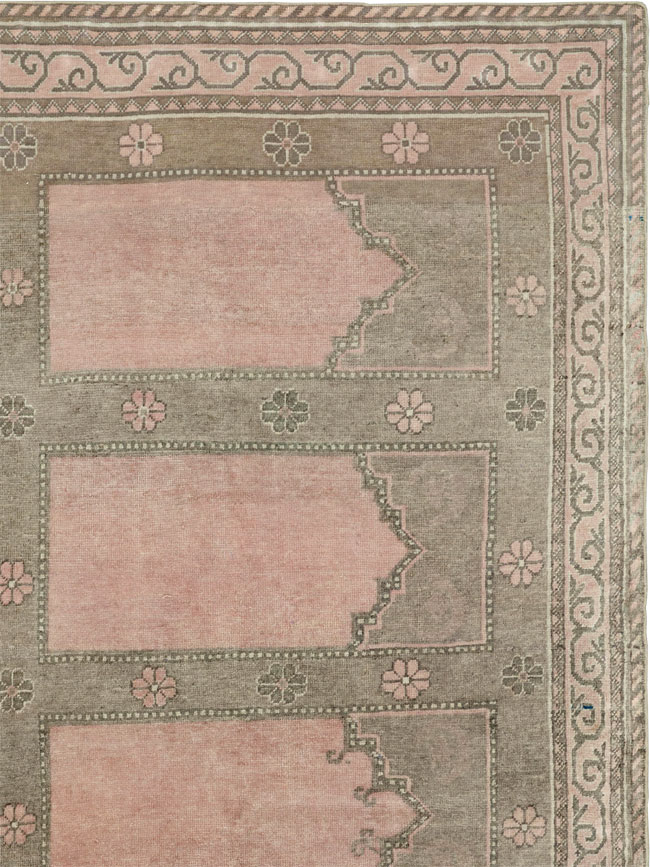 Vintage East Turkestan Khotan Accent Carpet, No.33285 - Gsblank