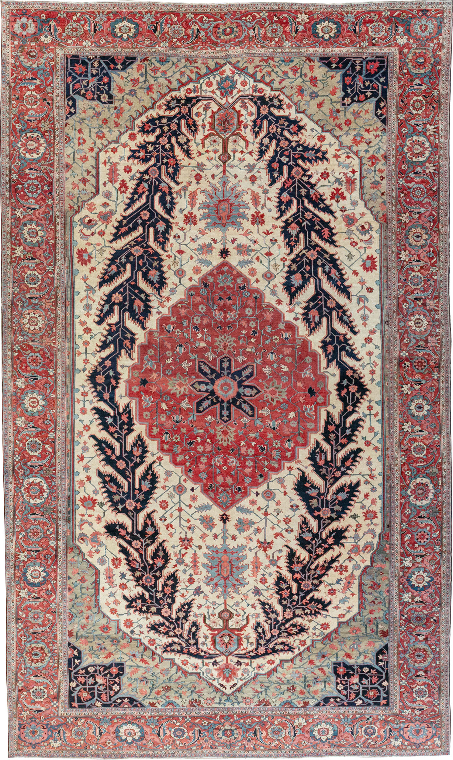 Antique Persian Serapi Oversize Carpet, No.33297 - Gsblank