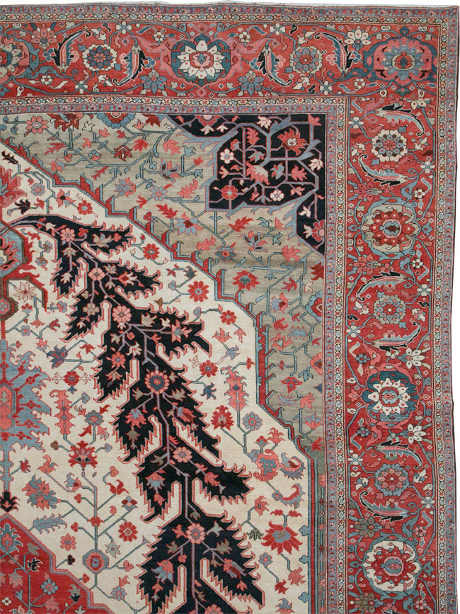 Antique Persian Serapi Oversize Carpet, No.33297 - Gsblank