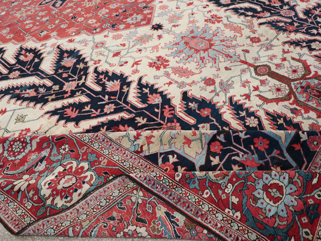 Antique Persian Serapi Oversize Carpet, No.33297 - Gsblank