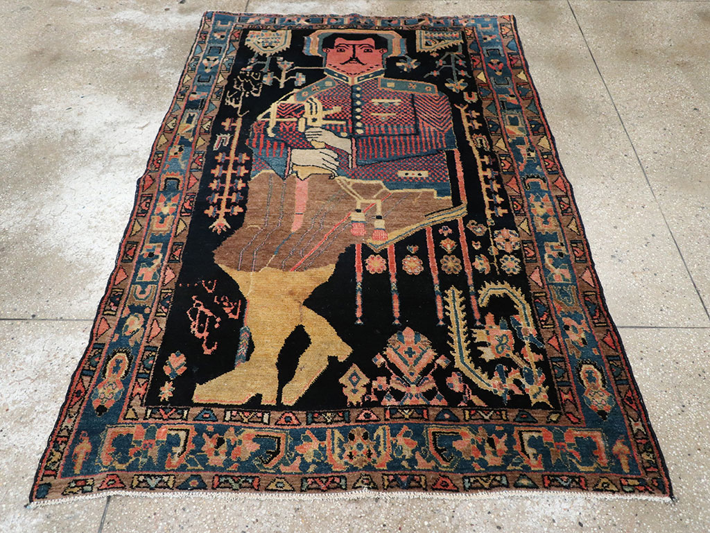 Vintage Persian Malayer Pictorial Rug, No.33302 - Gsblank