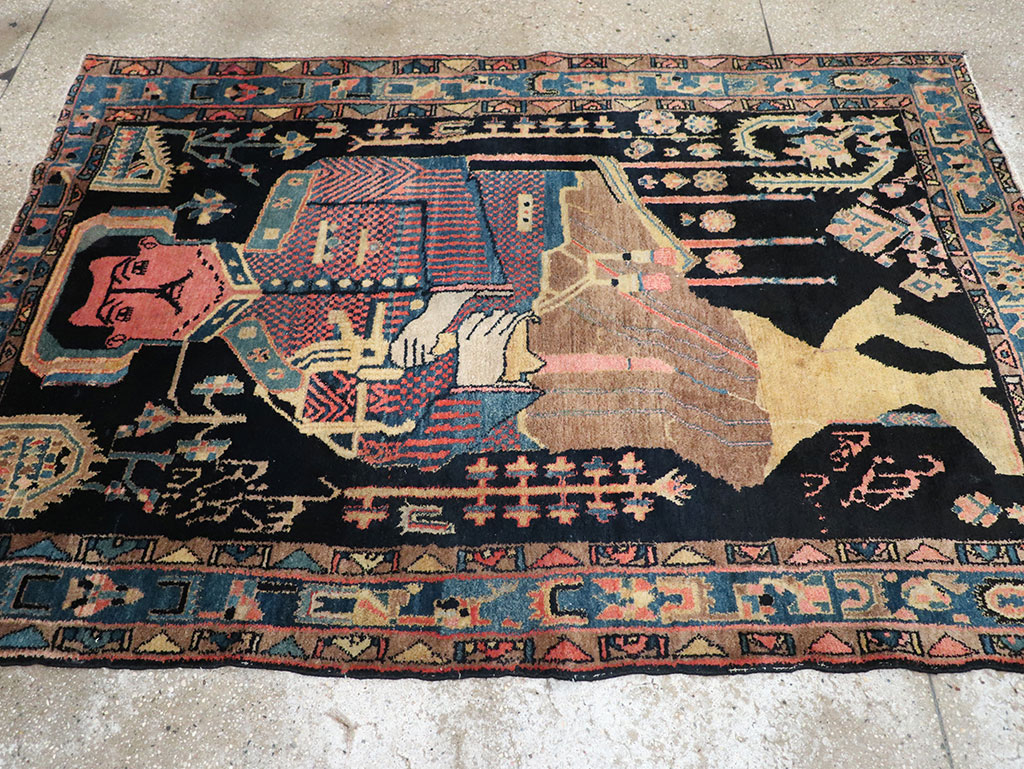 Vintage Persian Malayer Pictorial Rug, No.33302 - Gsblank