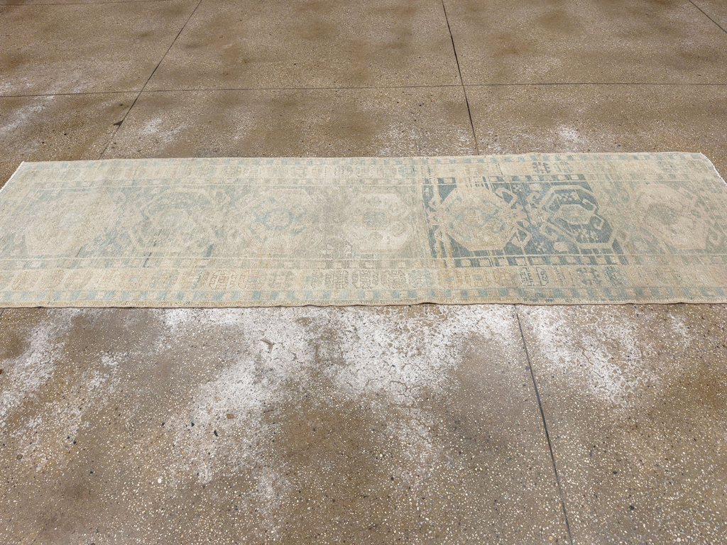Antique Persian Heriz Runner, No.33309 - Gsblank