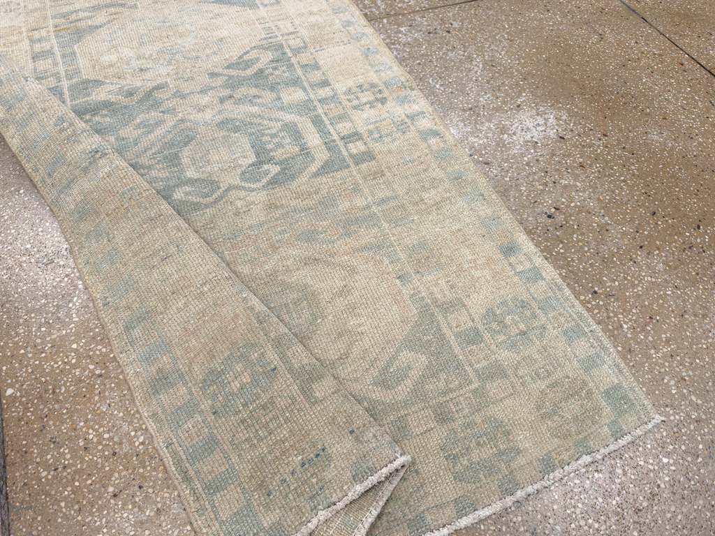 Antique Persian Heriz Runner, No.33309 - Gsblank