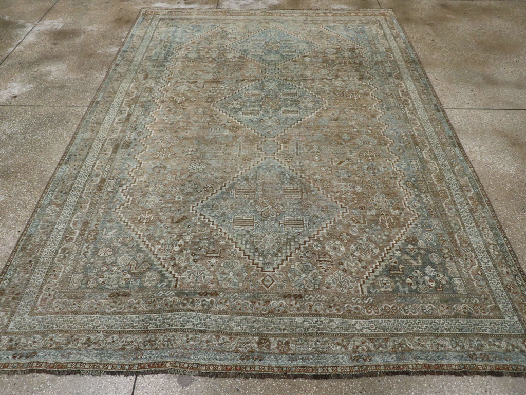 Vintage Persian Shiraz Accent Carpet, No.33310 - Gsblank