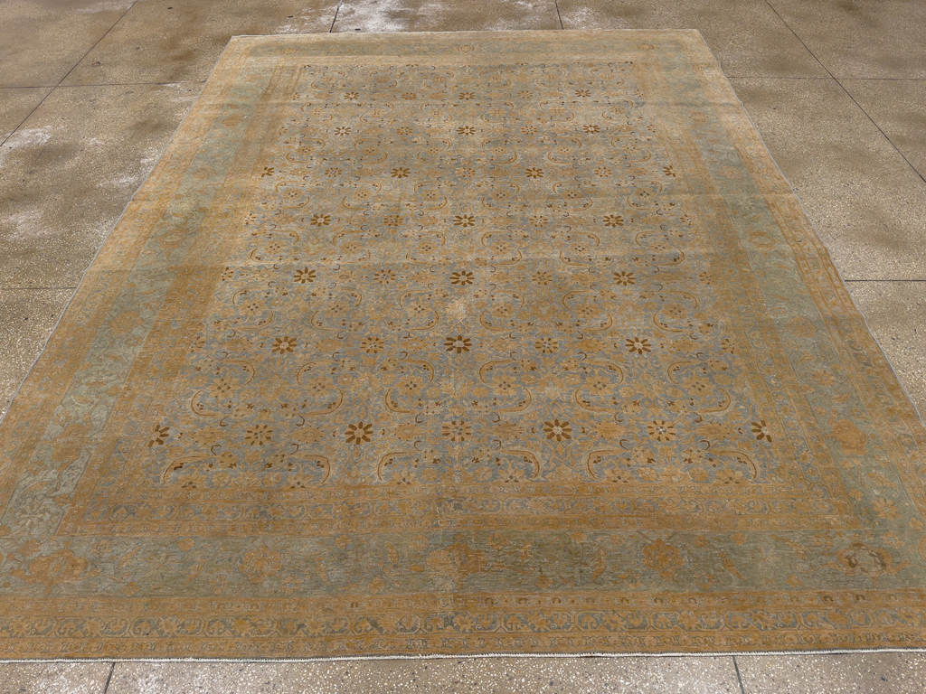 Antique Persian Tabriz Room Size Carpet, No.33312 - Gsblank