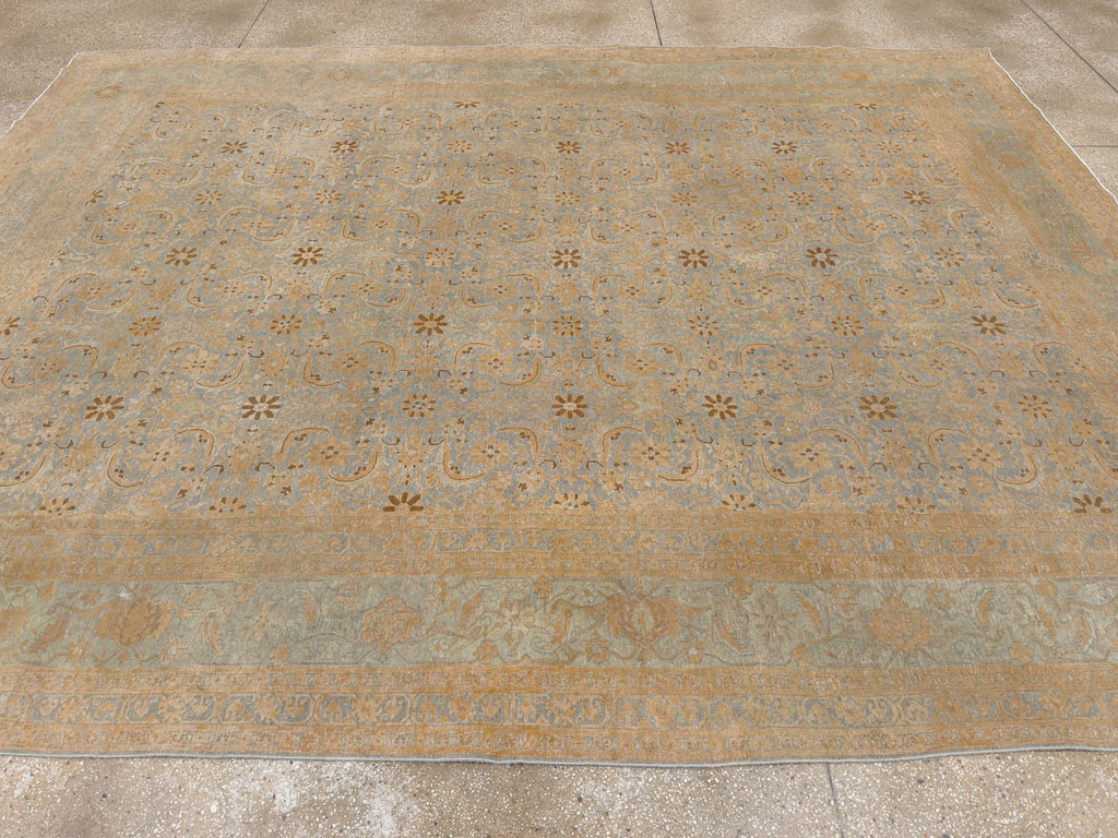 Antique Persian Tabriz Room Size Carpet, No.33312 - Gsblank