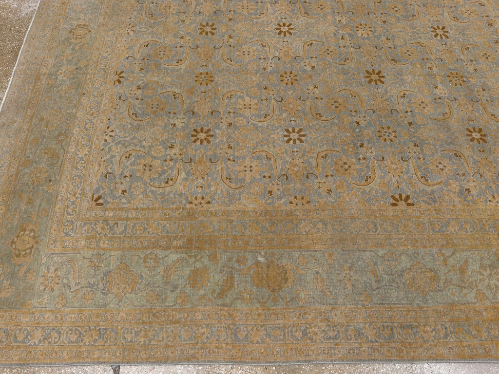 Antique Persian Tabriz Room Size Carpet, No.33312 - Gsblank