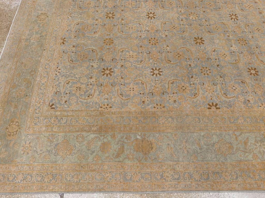 Antique Persian Tabriz Room Size Carpet, No.33312 - Gsblank