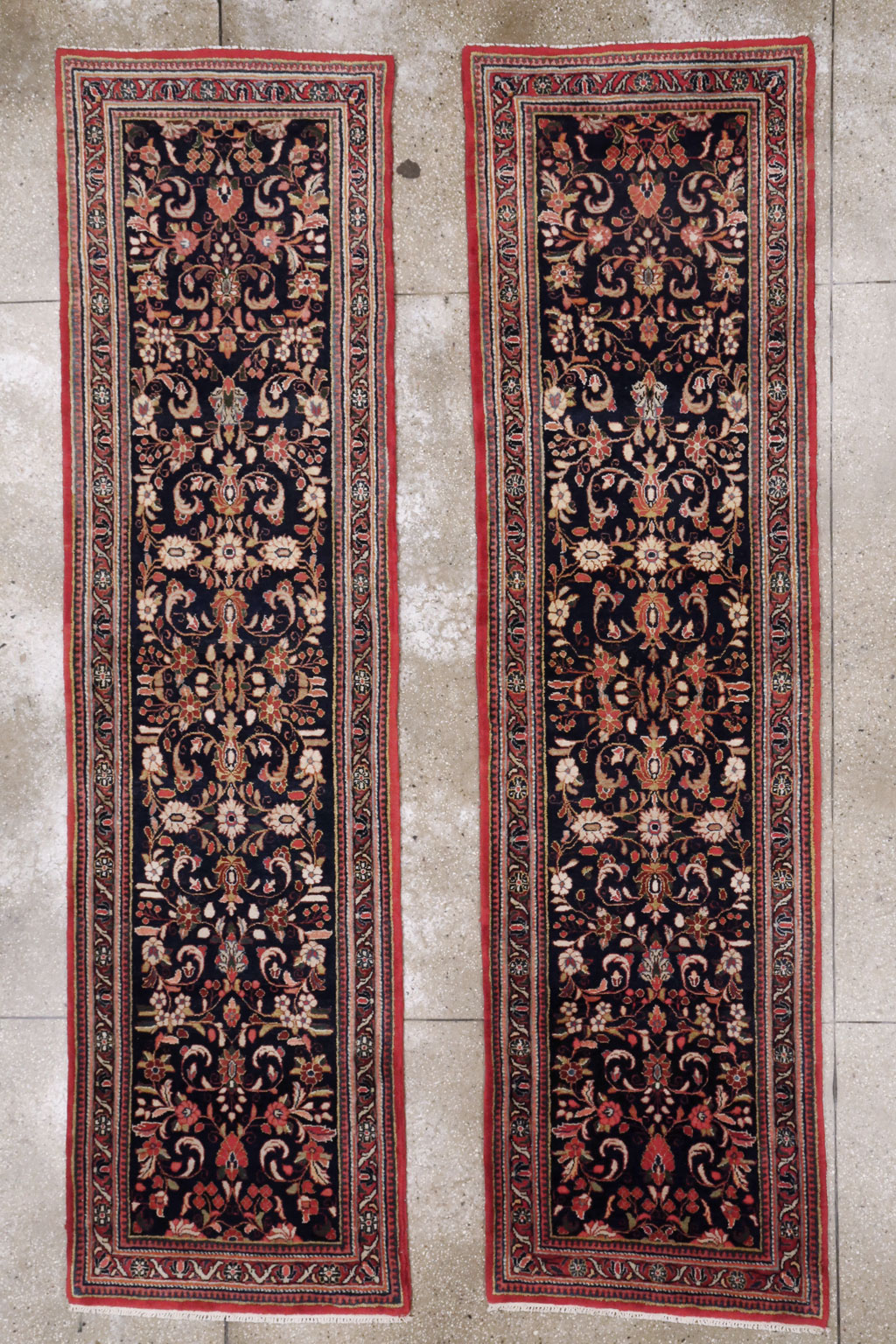 Vintage Persian Sarouk Runner (Pair: 1 of 2), No.33316 - Gsblank