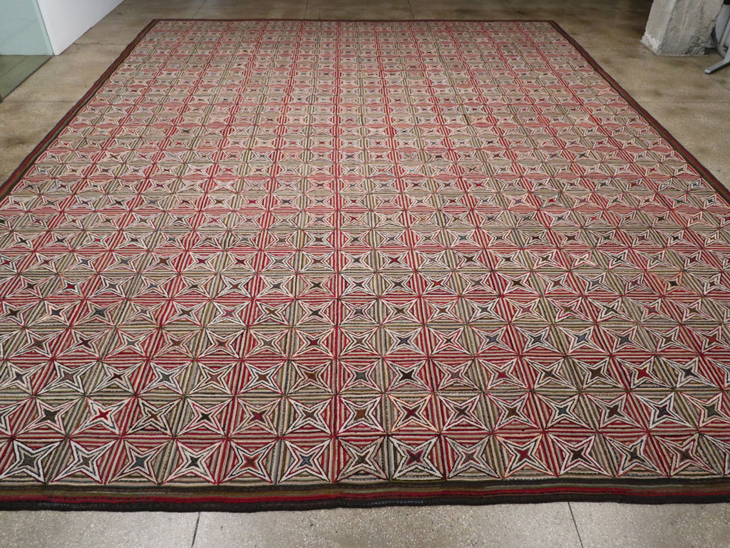 Modern Ecuadorian Hooked Rug in the American Style, No.33322 - Gsblank