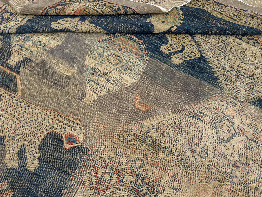 Antique Persian Fereghan Pictorial Room Size Carpet, No.33325 - Gsblank