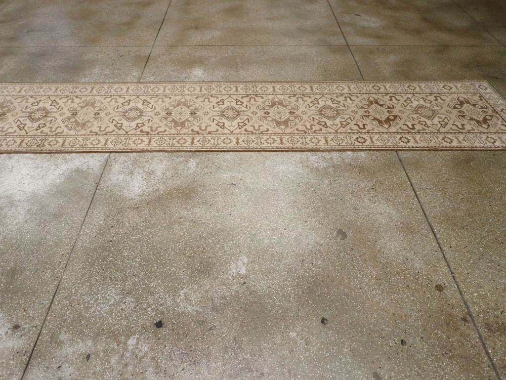 Vintage Turkish Anatolian Long Runner, No.33331 - Gsblank