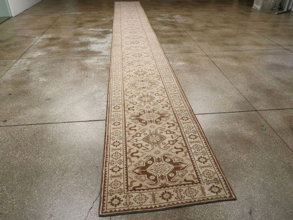 Vintage Turkish Anatolian Long Runner, No.33331 - Gsblank