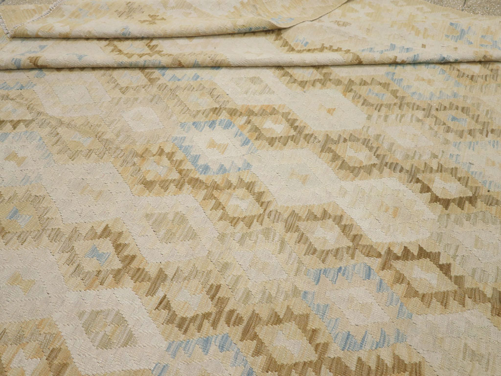 Vintage Turkish Flatweave Kilim Large Room Size Carpet, No.33348 - Gsblank