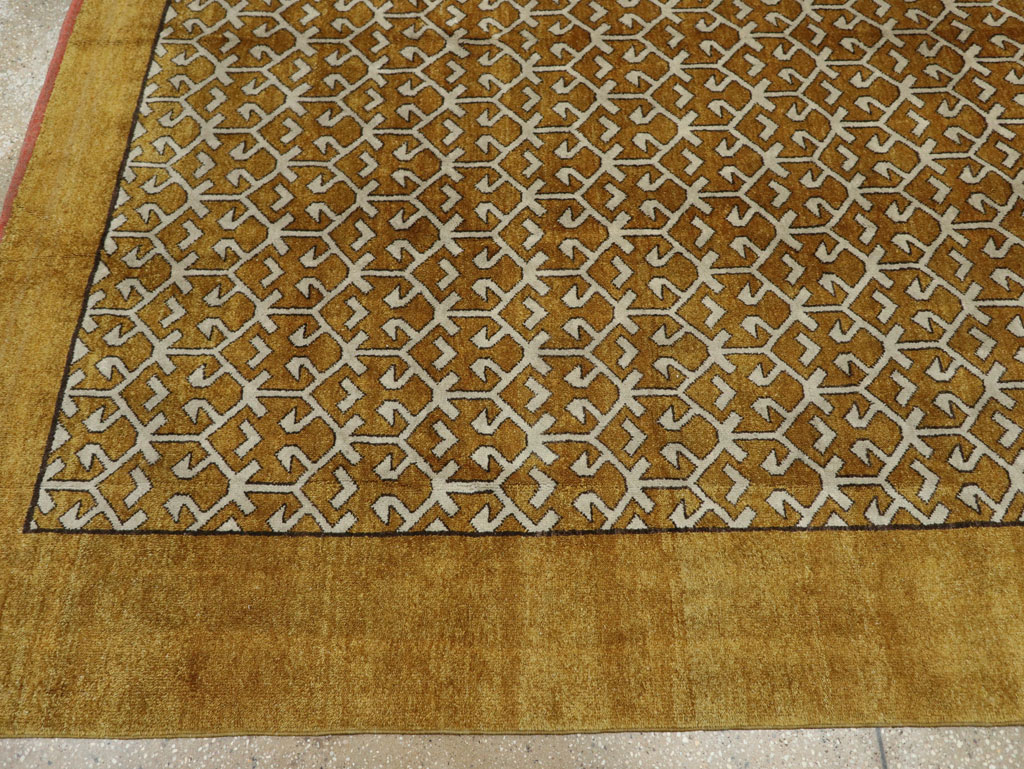Vintage Turkish Anatolian Square Room Size Carpet, No.33363 - Gsblank