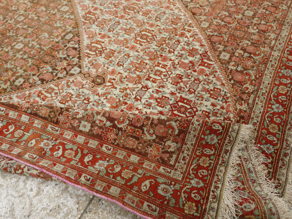 Antique Persian Senneh Accent Rug, No.33366 - Gsblank