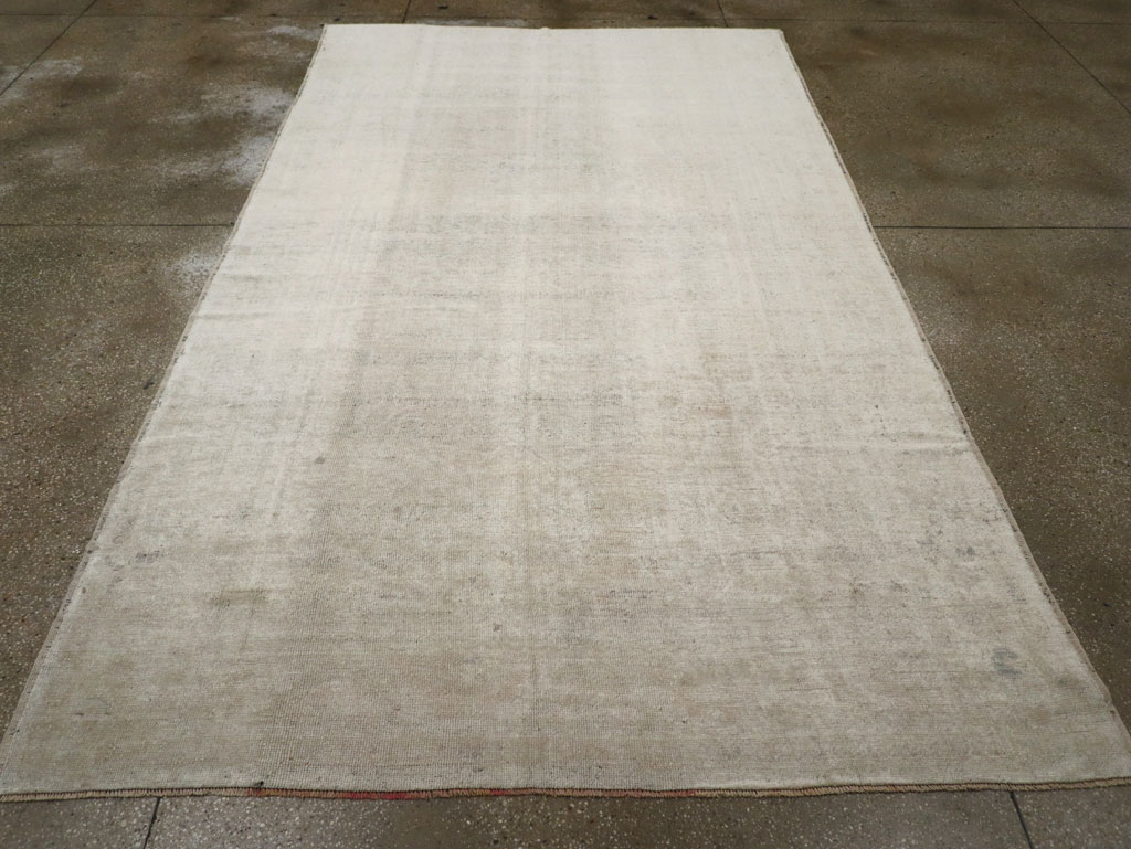 Vintage Turkish Anatolian Gallery Carpet, No.33374 - Gsblank